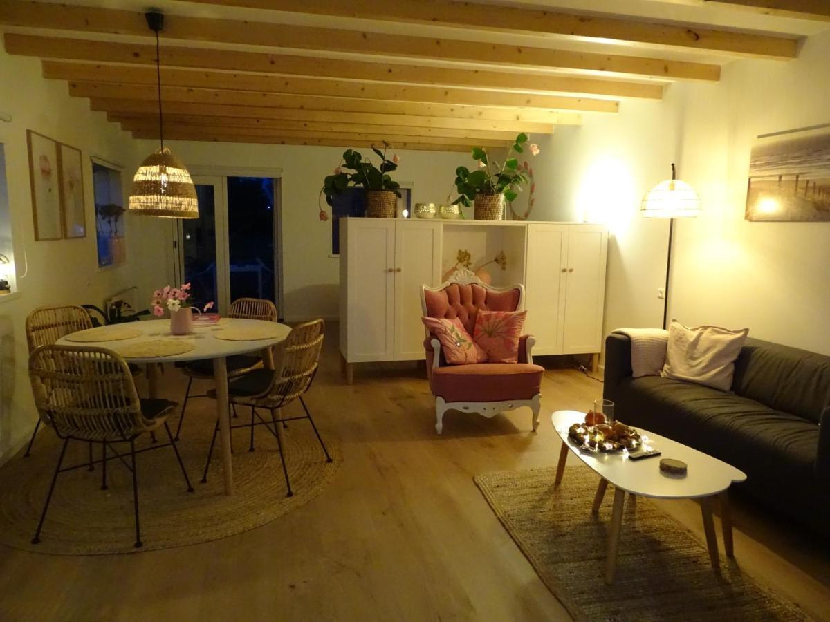 Bed and Breakfast De Tulp Noordgouwe Esterno foto