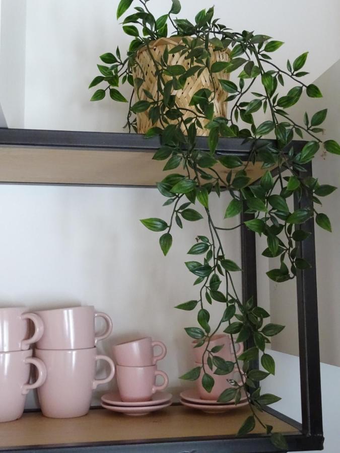 Bed and Breakfast De Tulp Noordgouwe Esterno foto